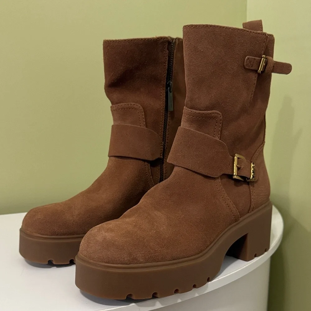 Michael Kors Tan Suede Combat Boots 8.5 women H8N4 - Picture 2 of 8